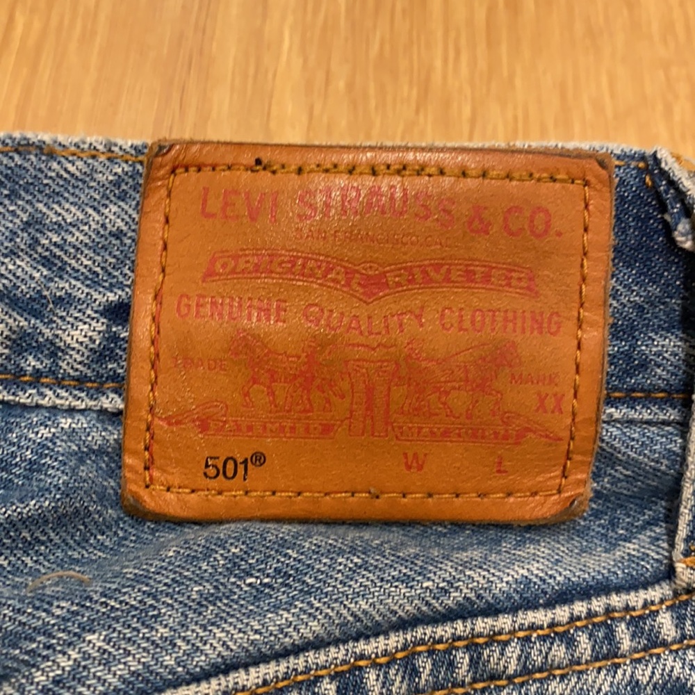 LEVIS 501’s - Picture 3 of 7